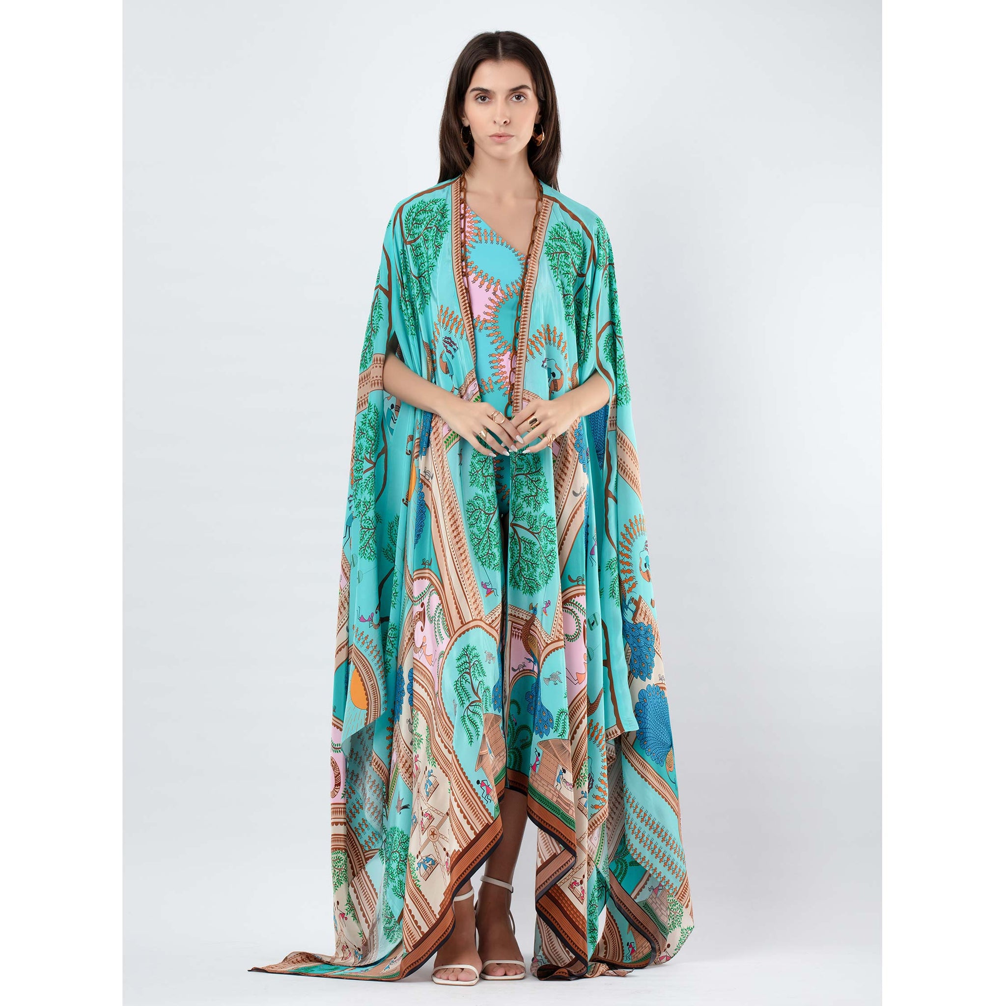 Statement Cape – Limerick by Abirr n' Nanki