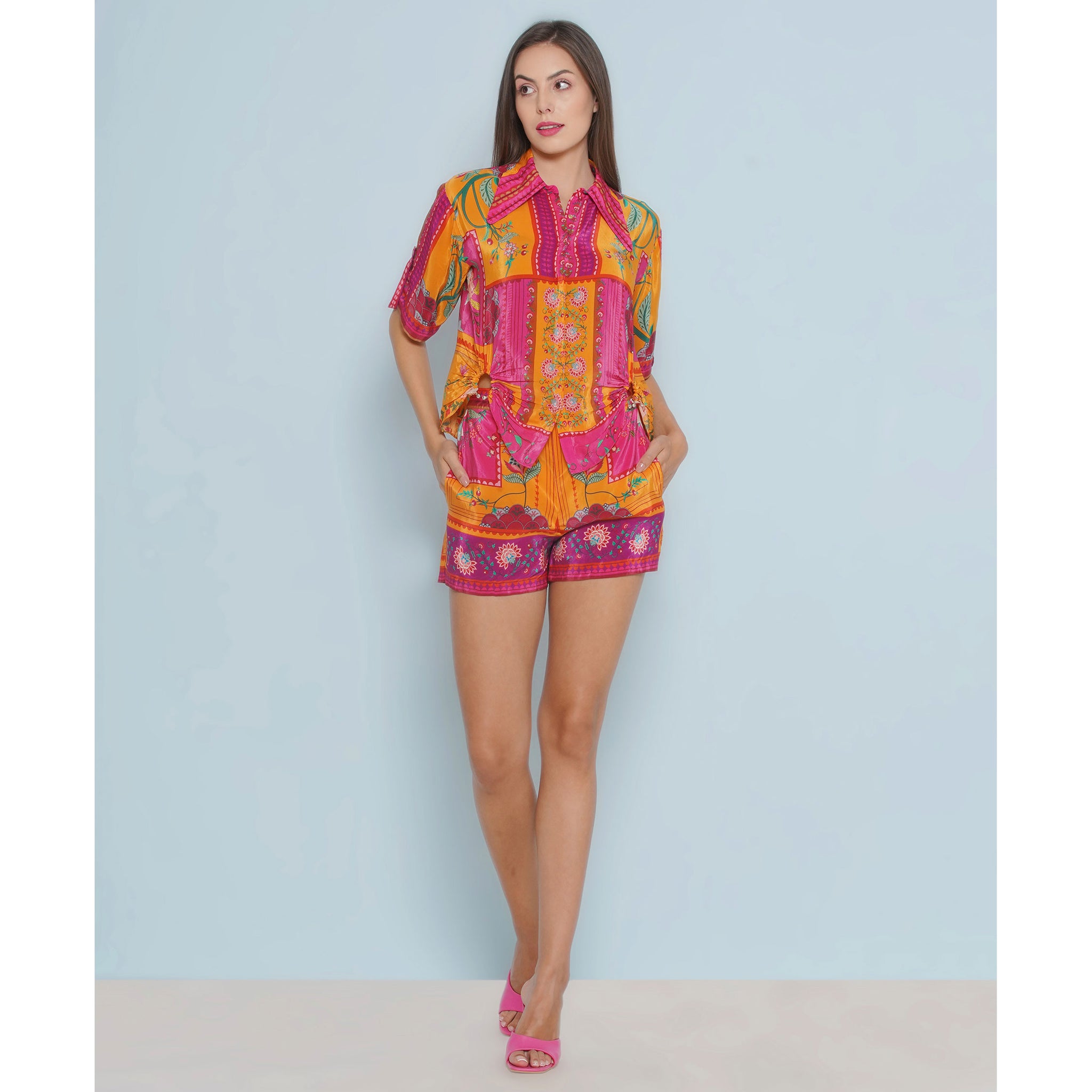 Statement Print shorts