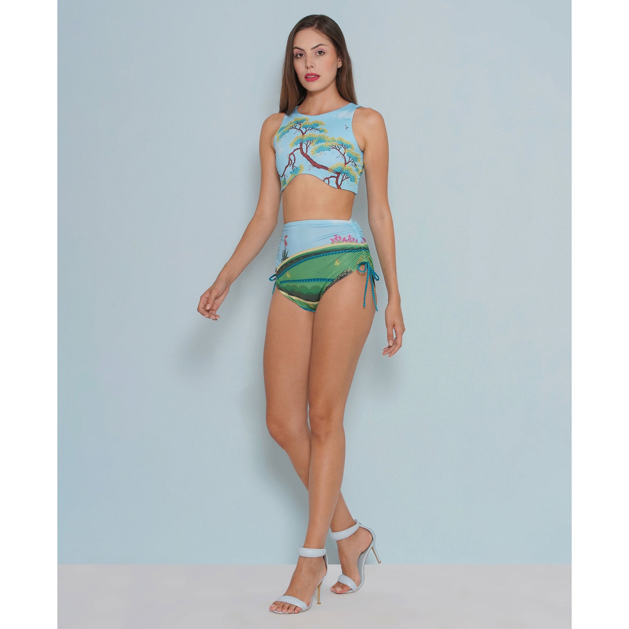 Lin Bikini