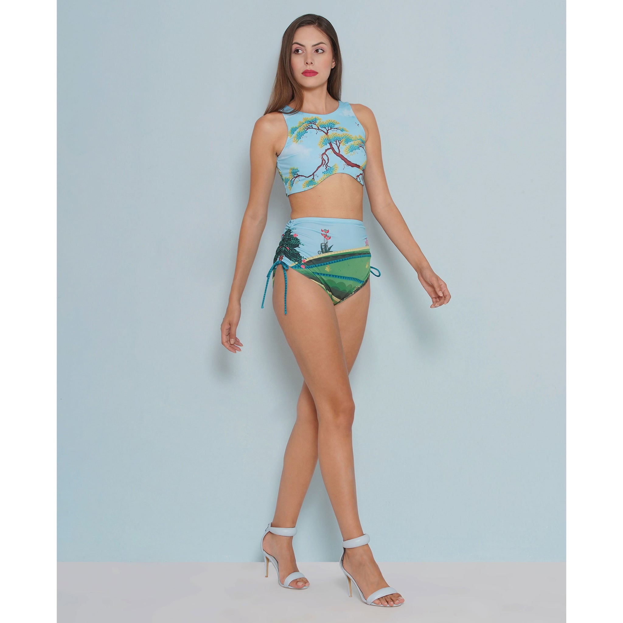 Lin Bikini