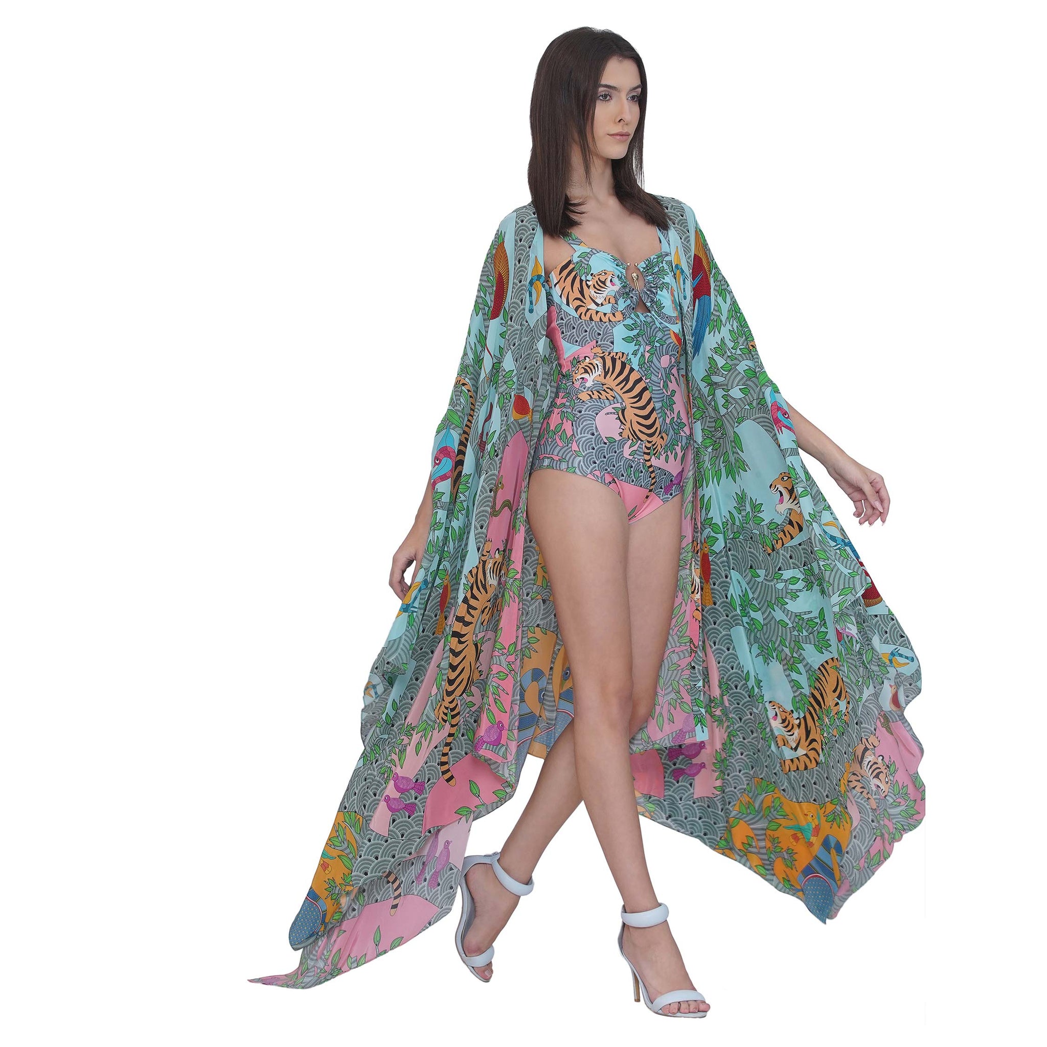 Statement Cape