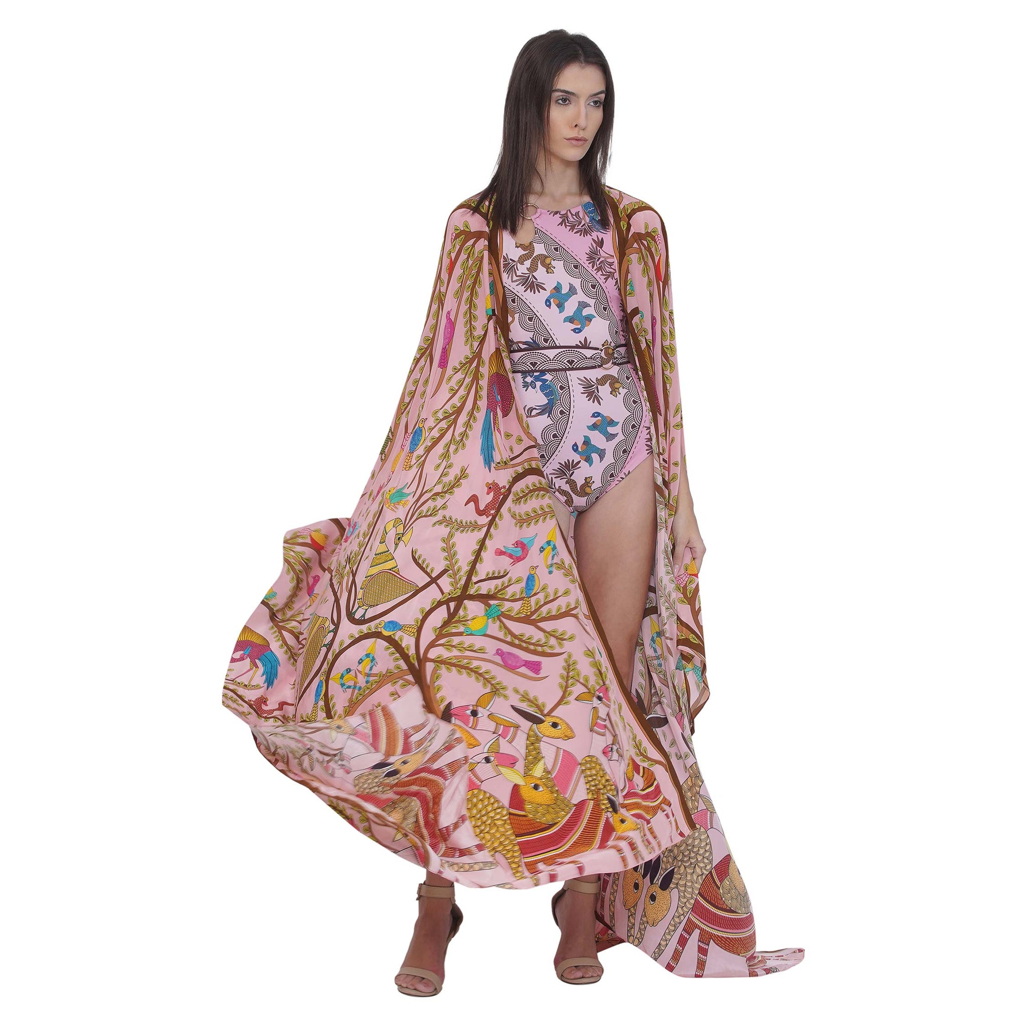 Statement Cape