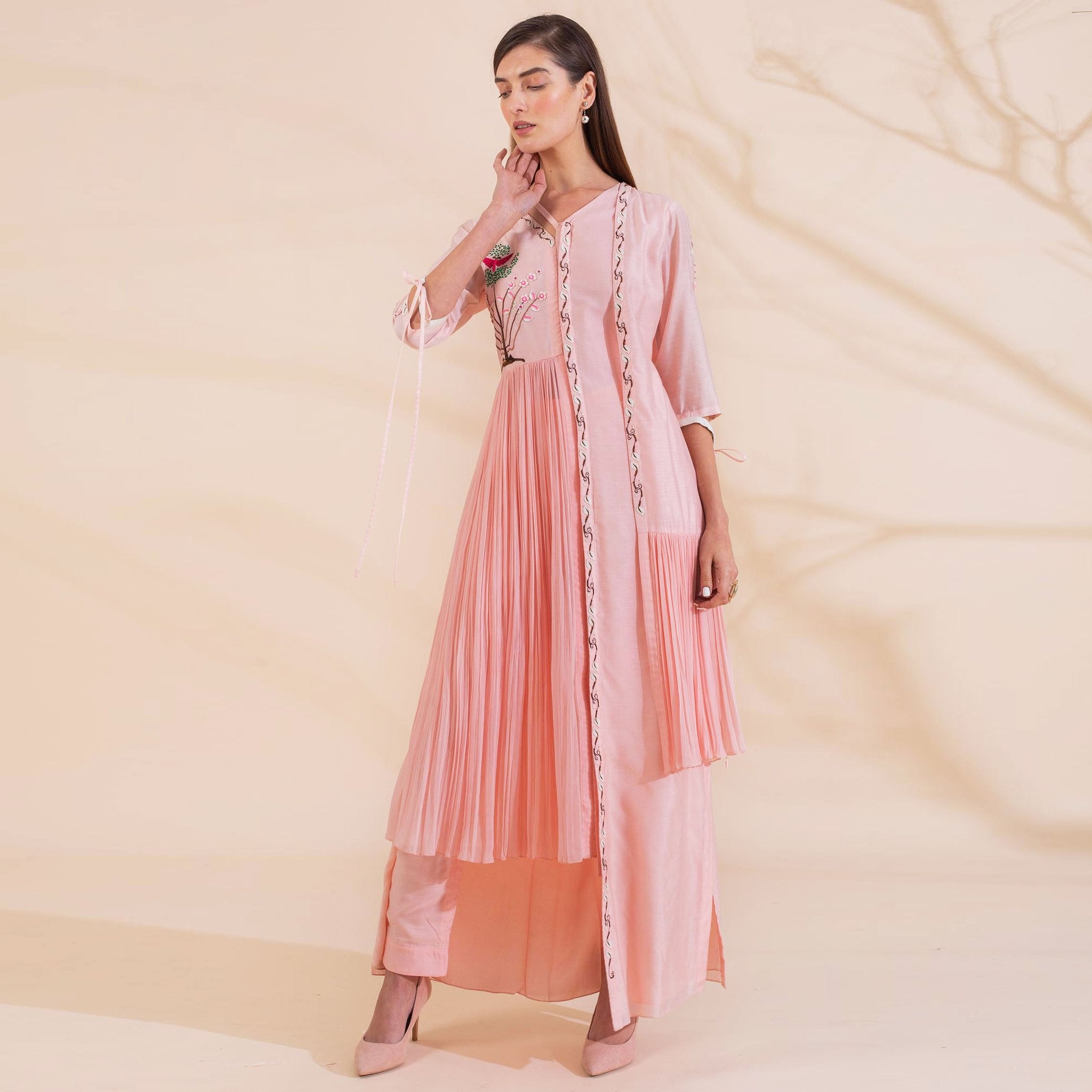 Embroidered Asymmetric Kurta set with High-Low Pleated Panels