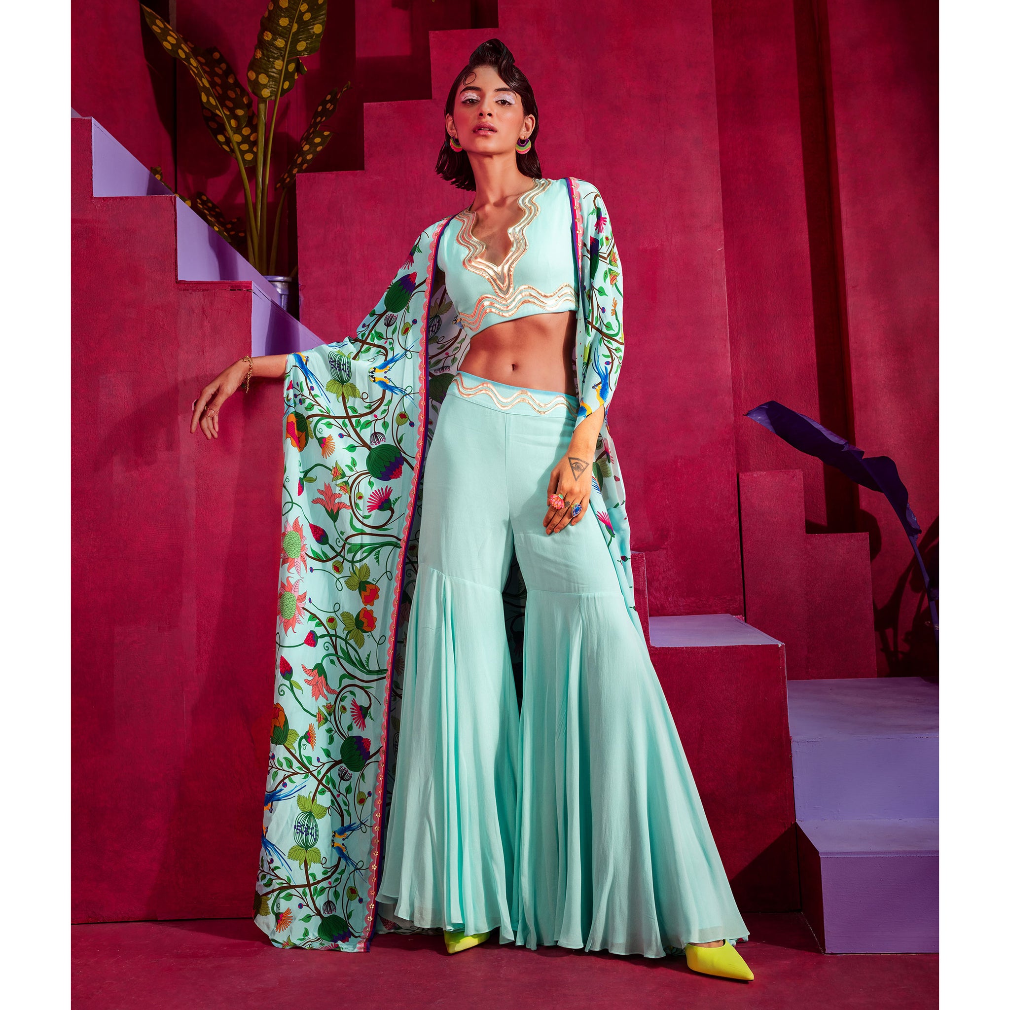 Embroidered Cape Set